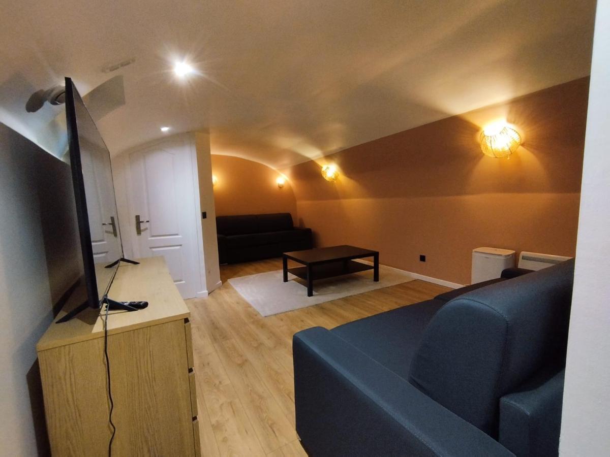 Beautiful Triplex In The Center Of Paris Apartment Ngoại thất bức ảnh