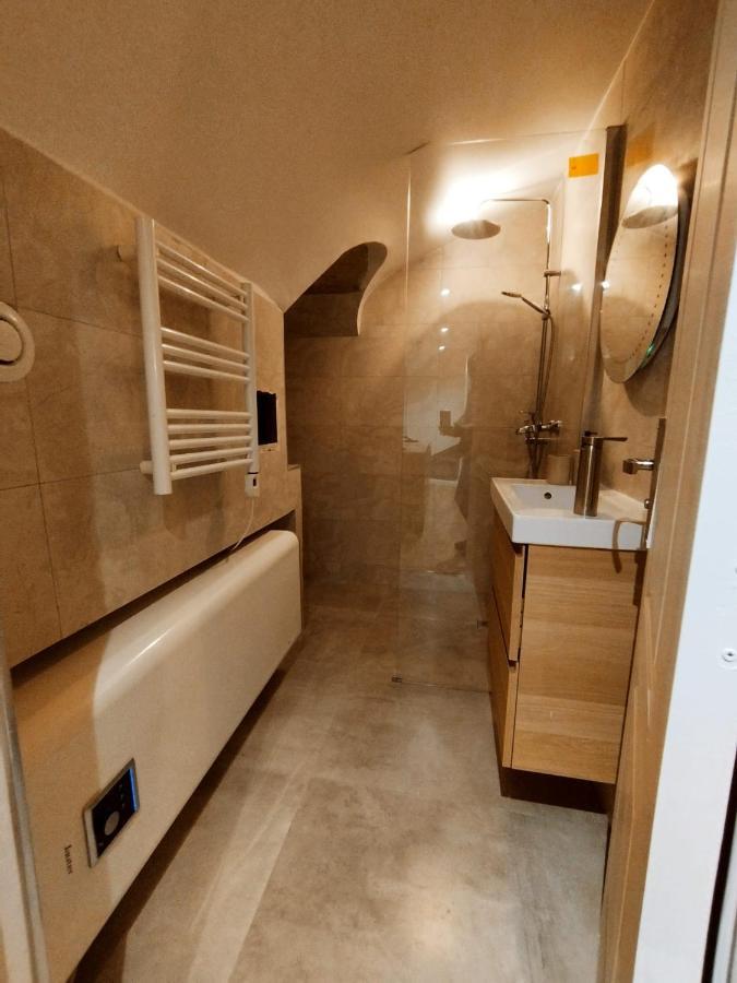 Beautiful Triplex In The Center Of Paris Apartment Ngoại thất bức ảnh